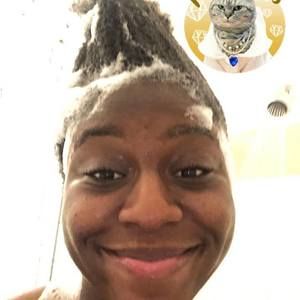 Meet your Posher, Danni